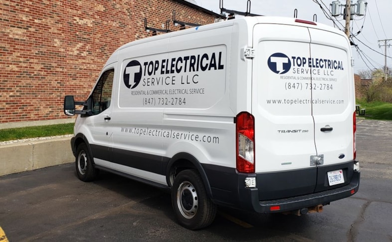 Vehicle Logo Graphics & Lettering | Construction