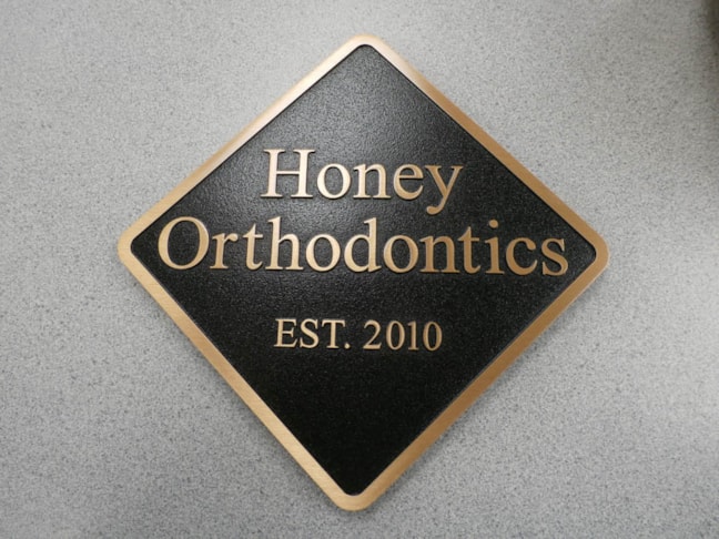 Bronze Plaque for business in Gurnee