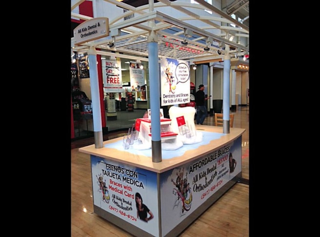 Dental information cart at local mall