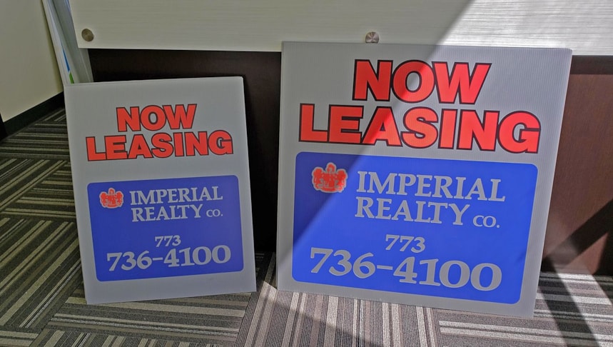 Now leasing signs
