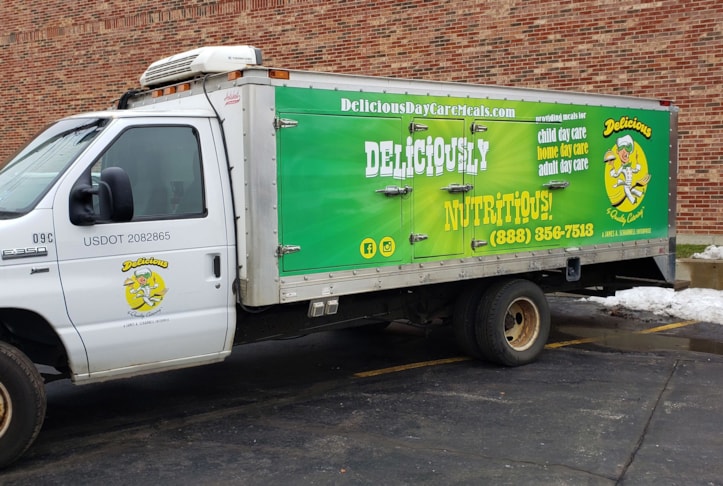 Food service box truck wrap