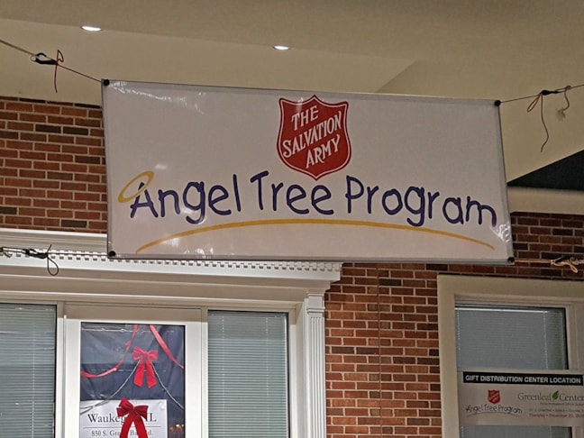 Fabric & Vinyl Outdoor Banners