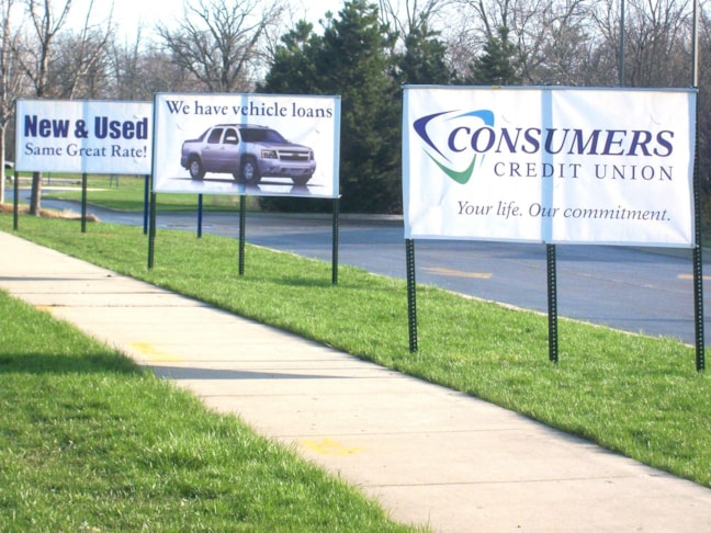 Fabric & Vinyl Outdoor Banners