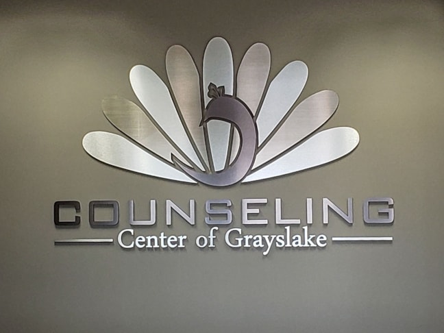 Metal Dimensional Logo