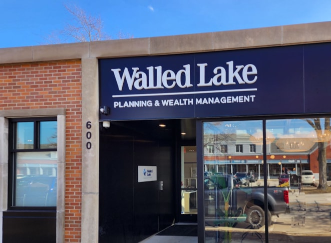 3D Signs & Dimensional Letters | Professional Services