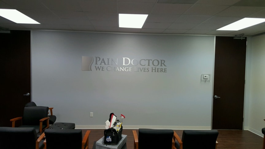 3D Signs & Dimensional Lettering