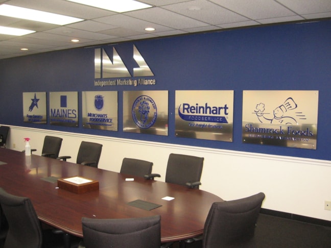 3D Signs & Dimensional Lettering