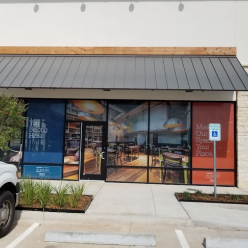 Sugar Land Texas retail signage