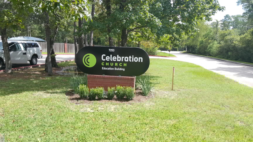 Non Lighted Church in The Woodlands Logo Ground Sign
