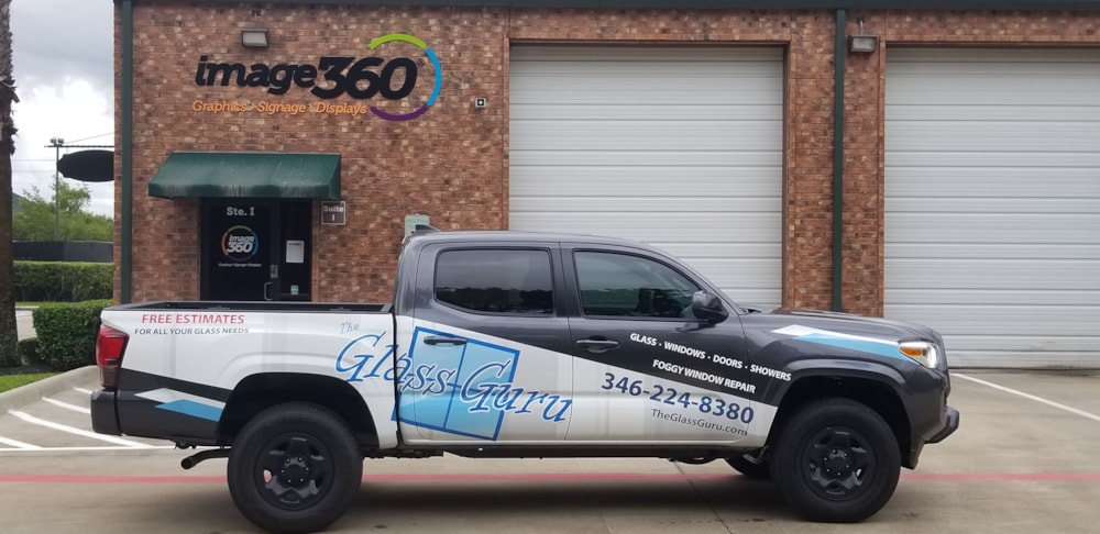 Vehicle Logo Graphics & Lettering