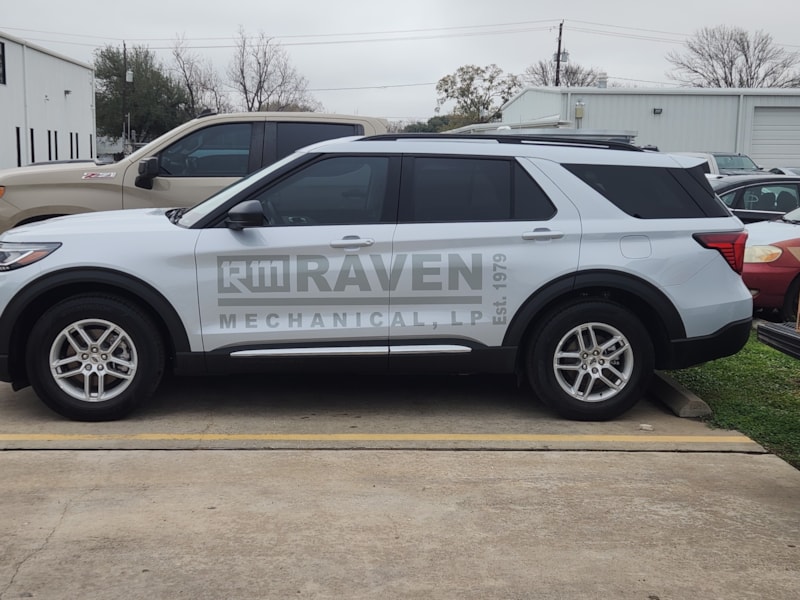 Vehicle Graphics & Lettering | Construction | Houston, Texas | Vinyl