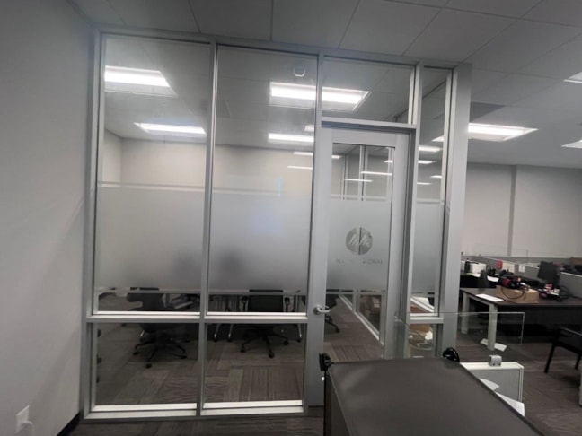 Window Graphics | Transportation, Logistics, & Distribution | Houston, Texas | Vinyl