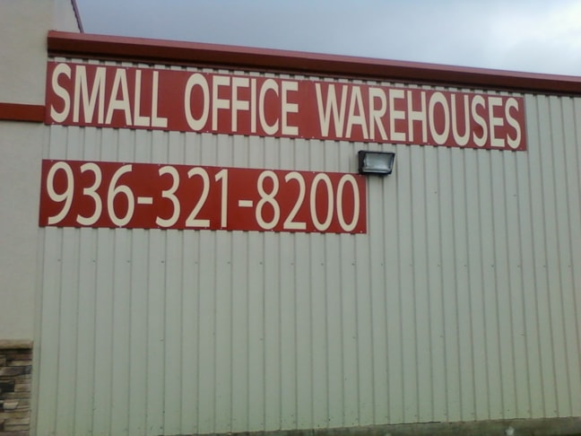 Woodlands Area Metal Building Signage