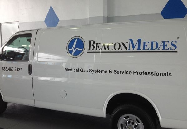  - image360-bocaraton-vehicle-graphics-lettering-natural-gas