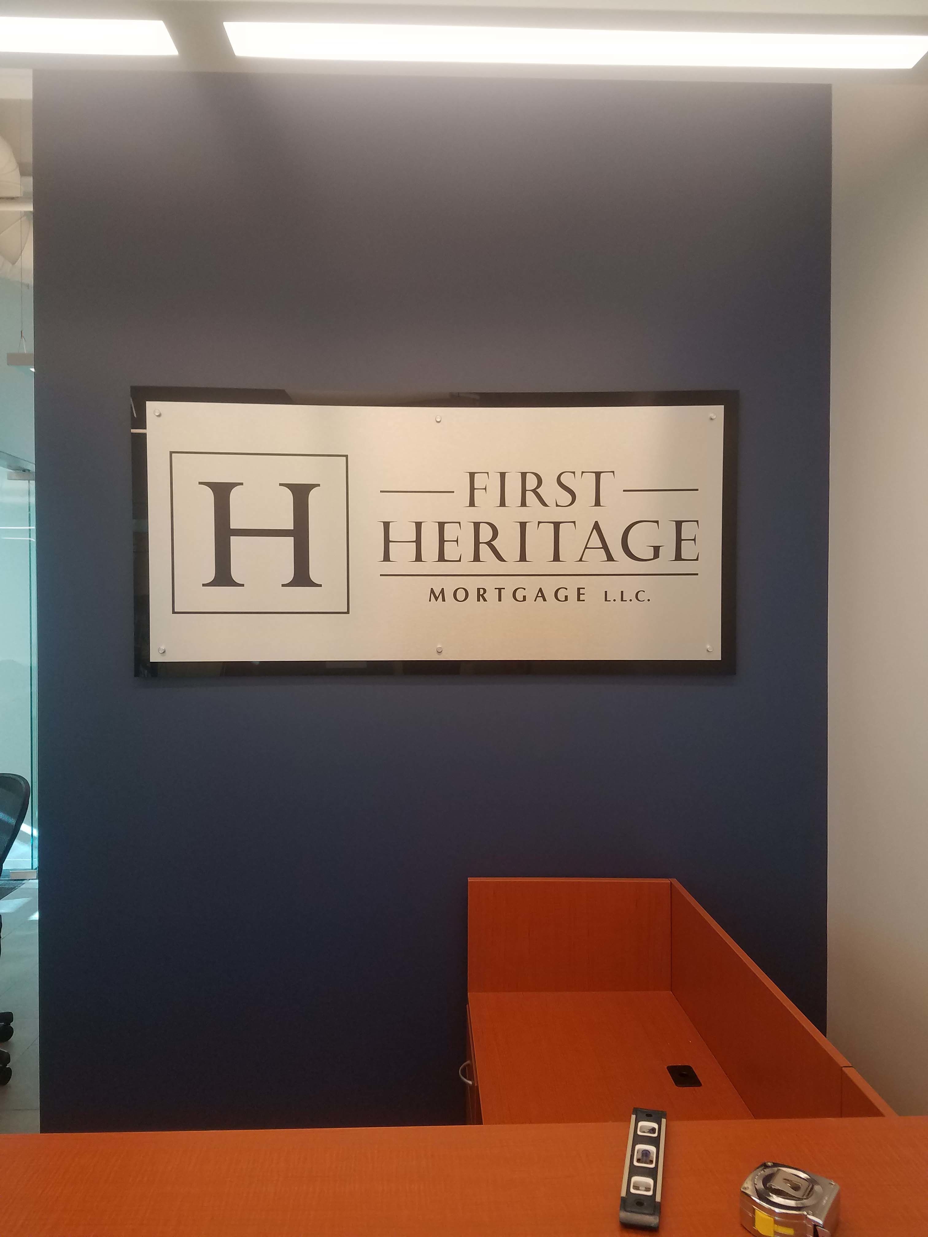 Black Acrylic W. Printed Brushed Silver Panel