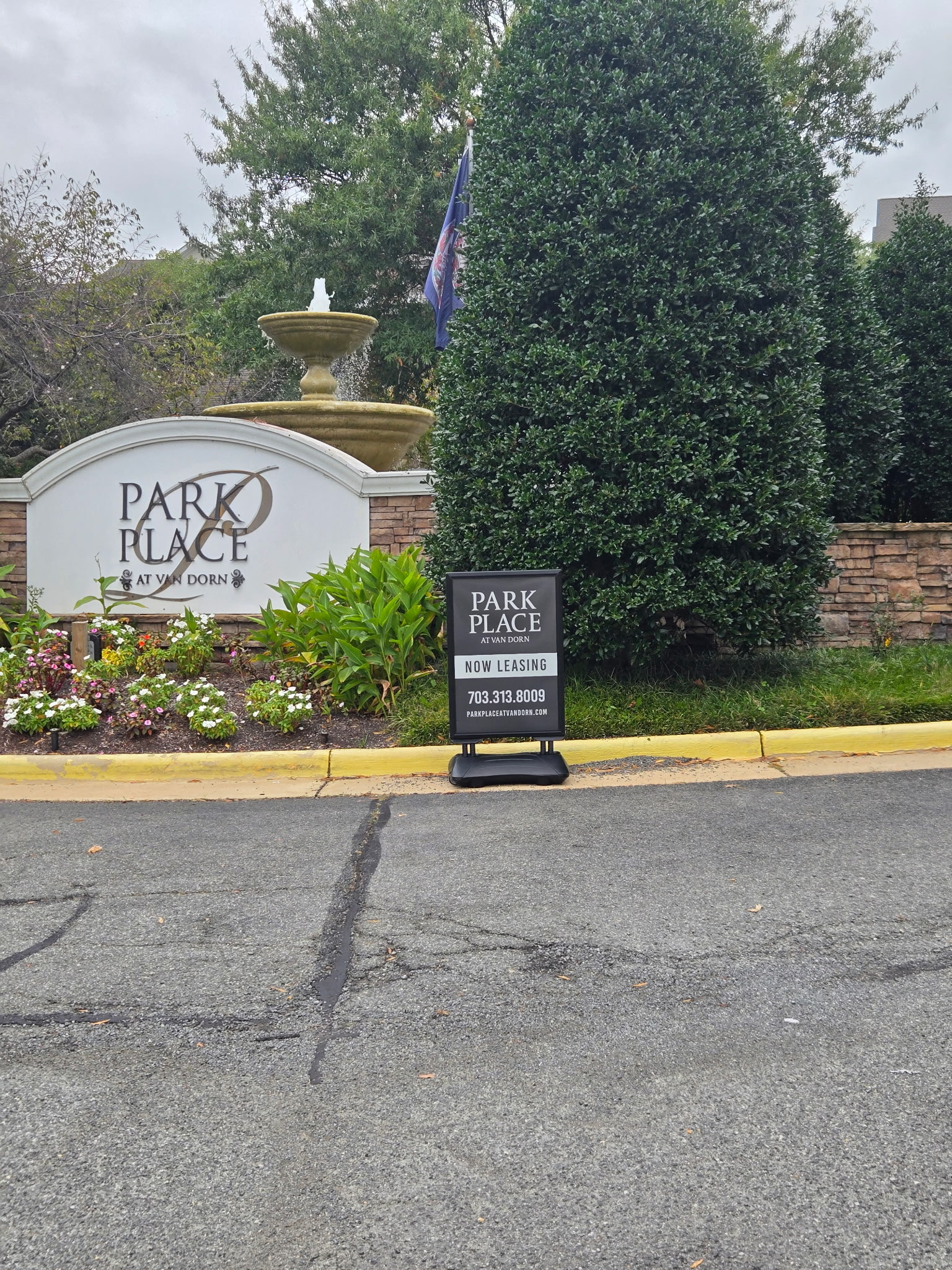 A-Frames & Sidewalk Signs | Professional Services | Corrugated Plastic / CoroplastTM