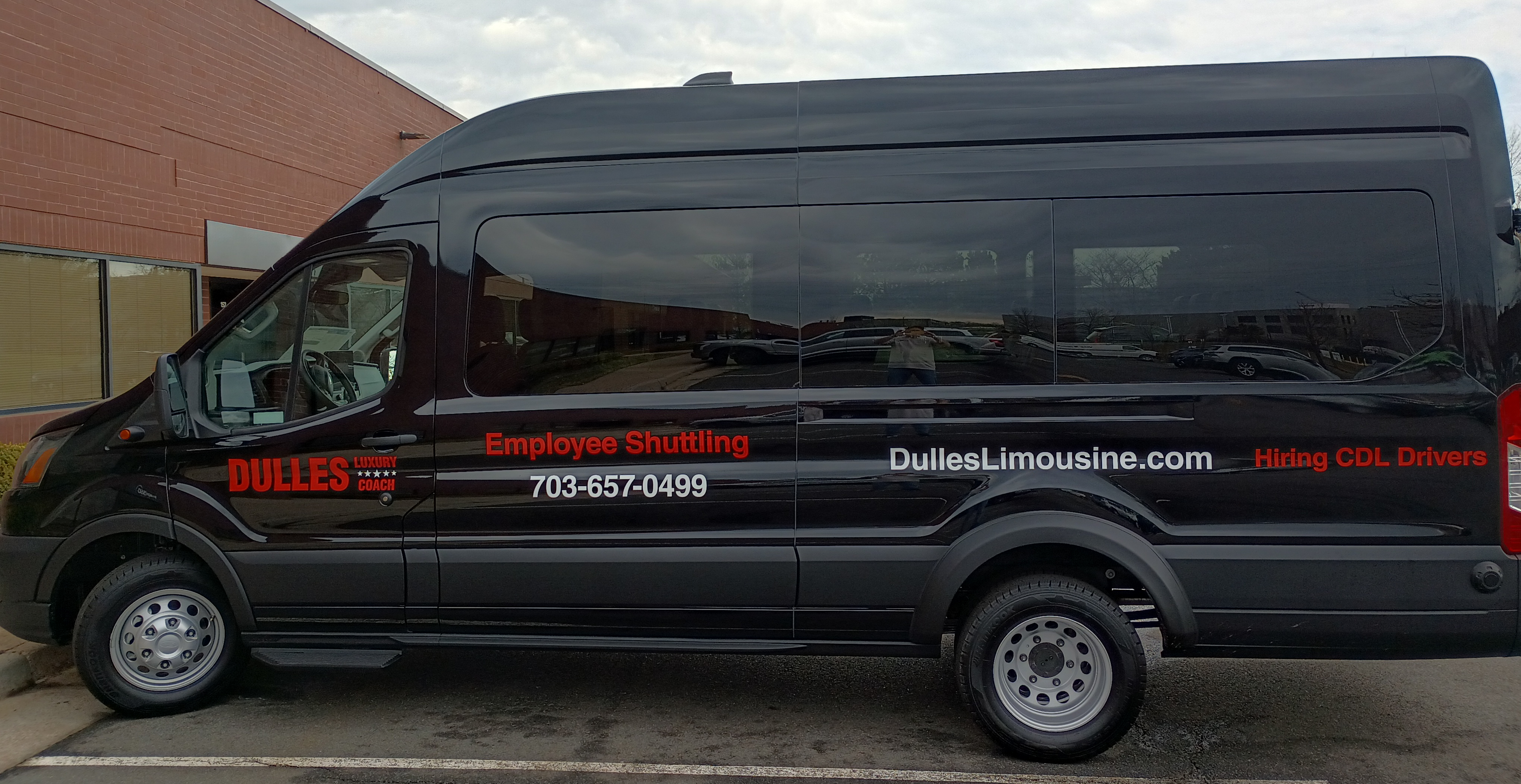 Vehicle Graphics & Lettering | Transportation, Logistics, & Distribution | Vinyl
