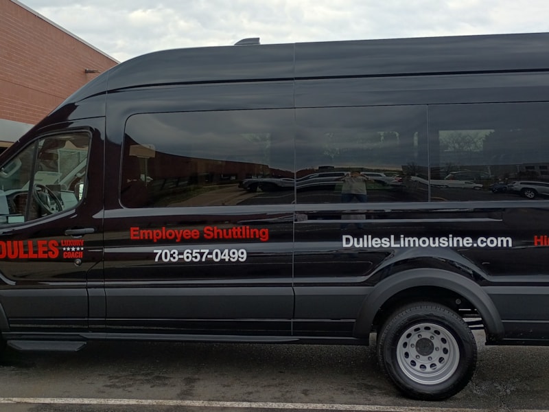 Vehicle Graphics & Lettering | Transportation, Logistics, & Distribution | Vinyl