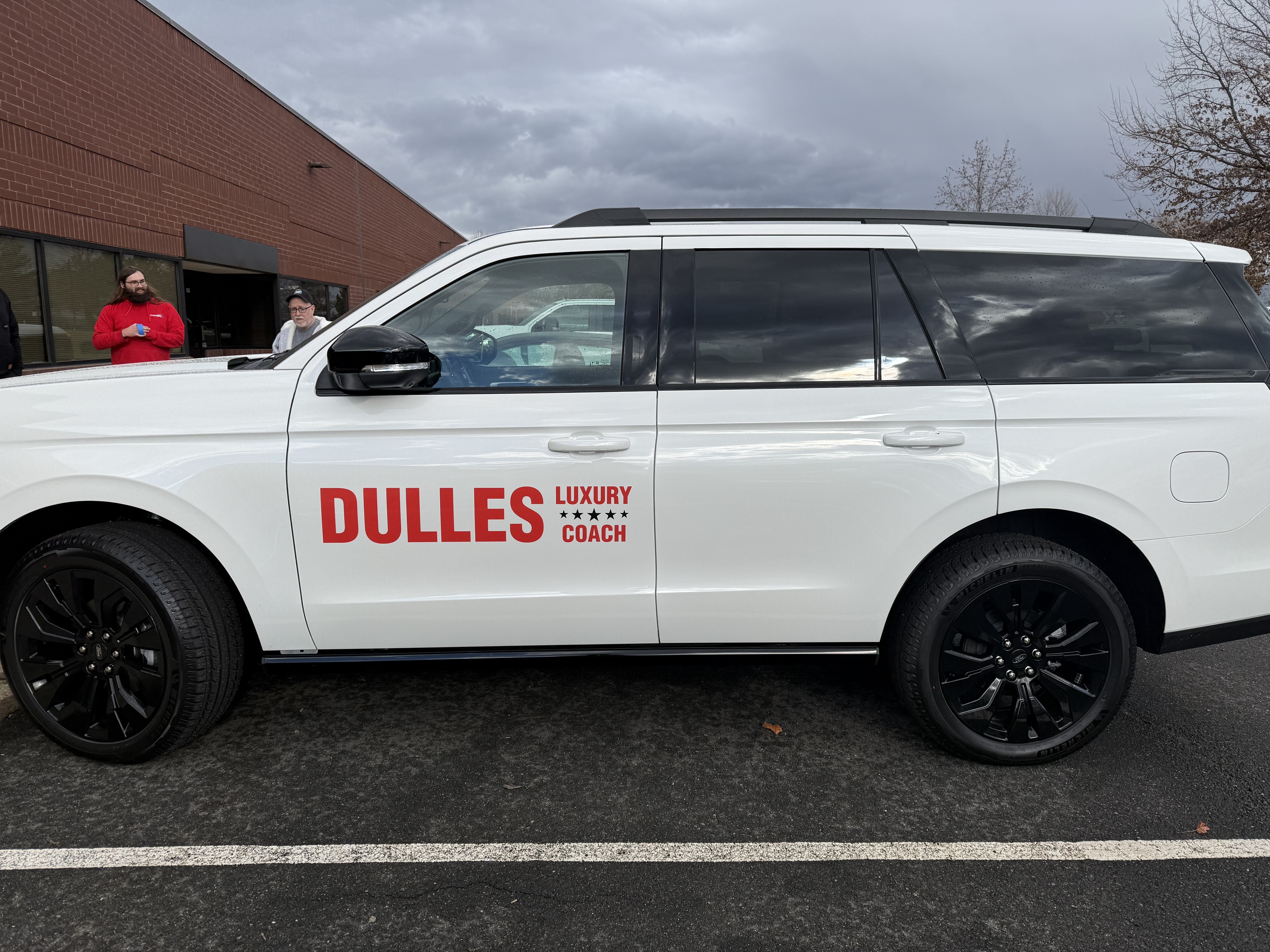 Vehicle Graphics & Lettering | Transportation, Logistics, & Distribution | Vinyl