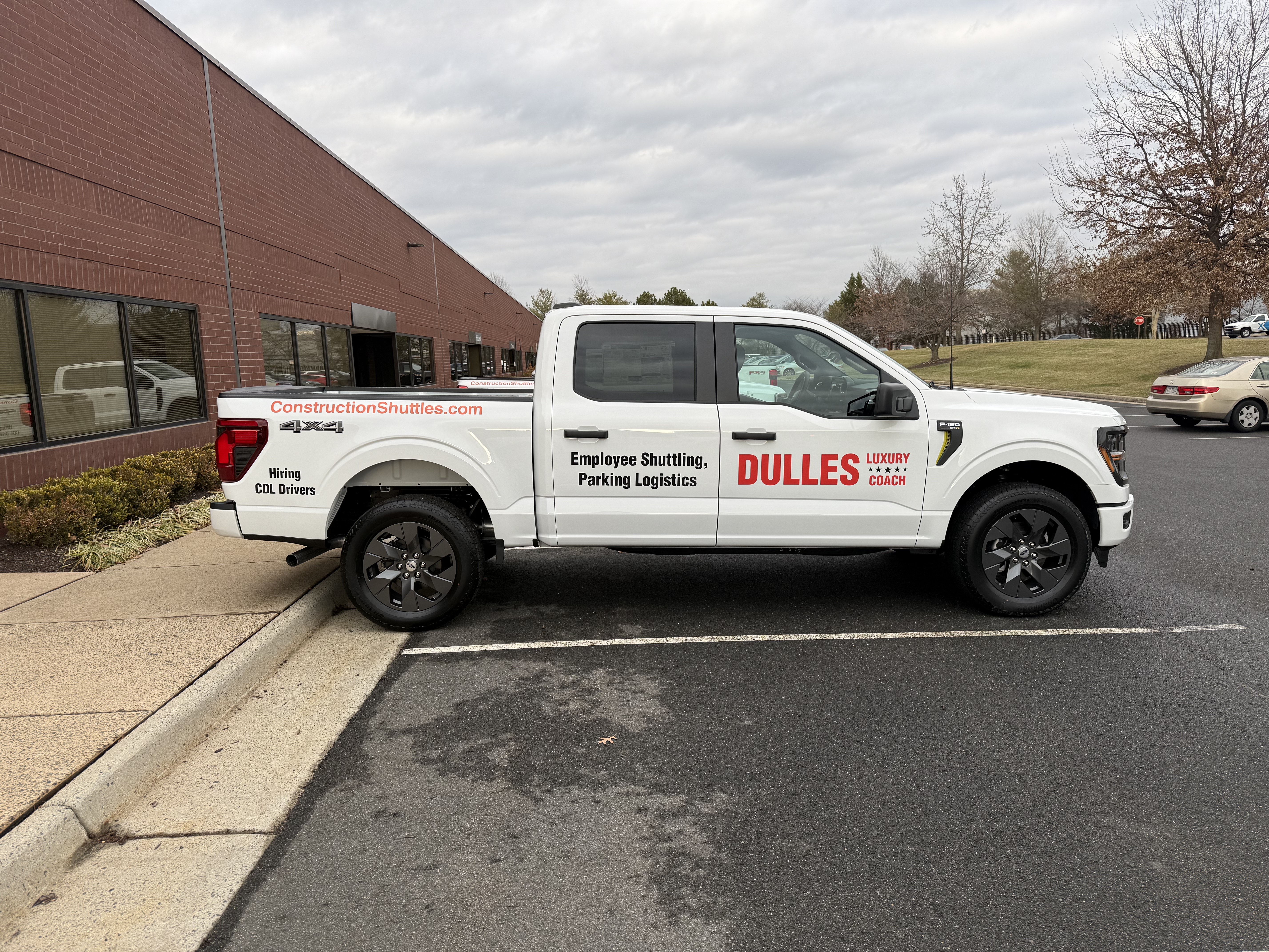 Vehicle Graphics & Lettering | Transportation, Logistics, & Distribution | Vinyl
