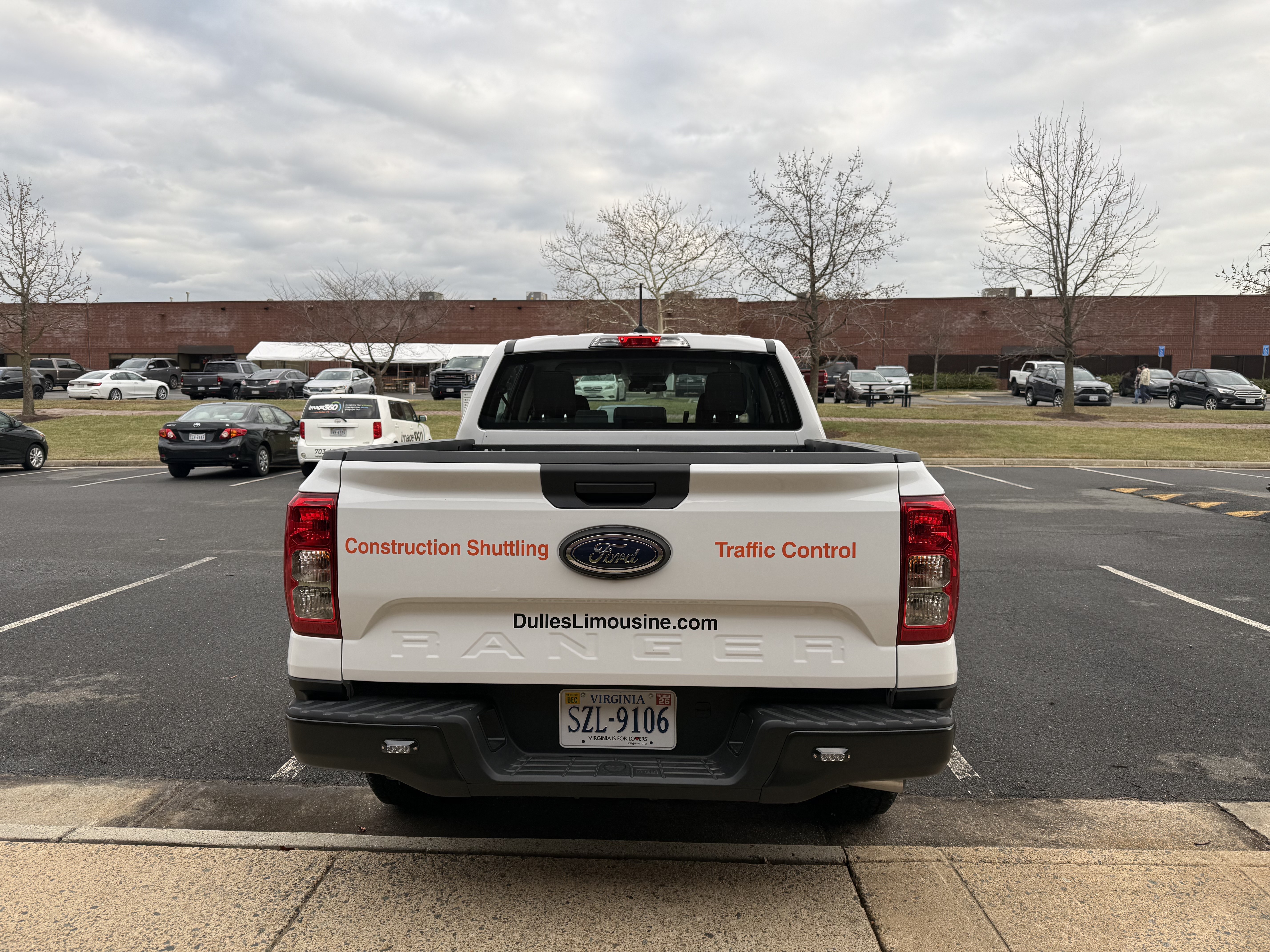 Vehicle Graphics & Lettering | Transportation, Logistics, & Distribution | Vinyl