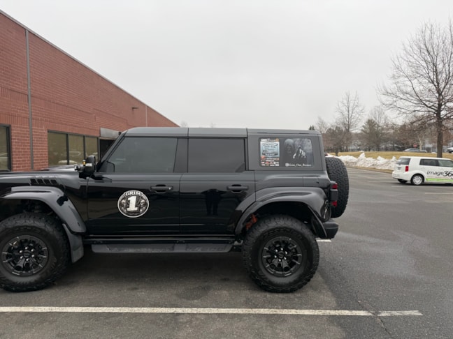 Vehicle Graphics & Lettering