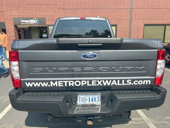 Vehicle Graphics & Lettering