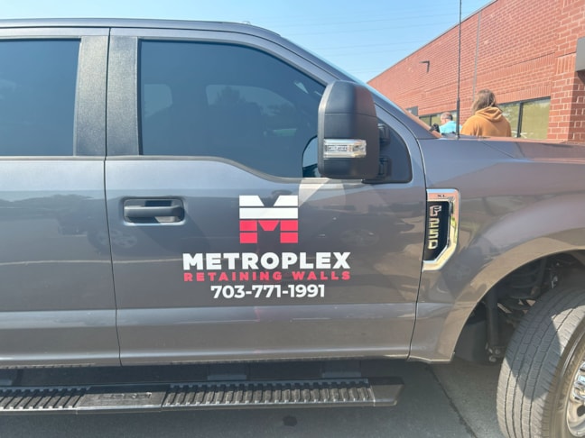 Vehicle Graphics & Lettering