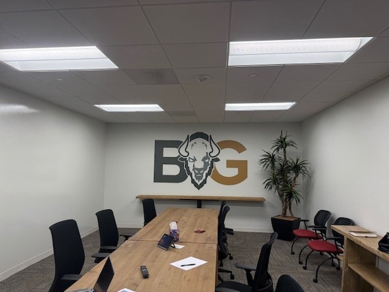 Custom Decals, Wraps & Lettering | Vinyl