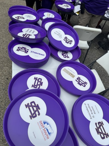 Custom Decals, Wraps & Lettering