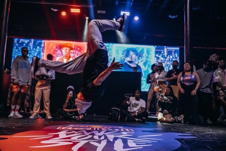 Custom Decals, Wraps & Lettering