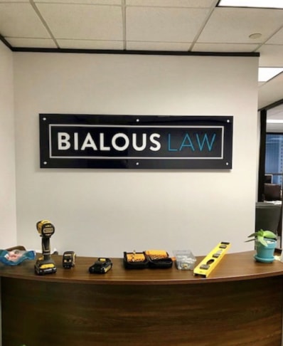 Standout with Standoffs