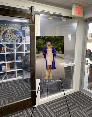 Custom Acrylic Graduation Signing Boarding