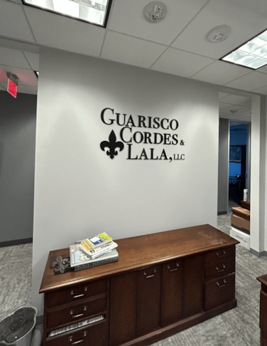 3D Signs & Dimensional Letters | Professional Services