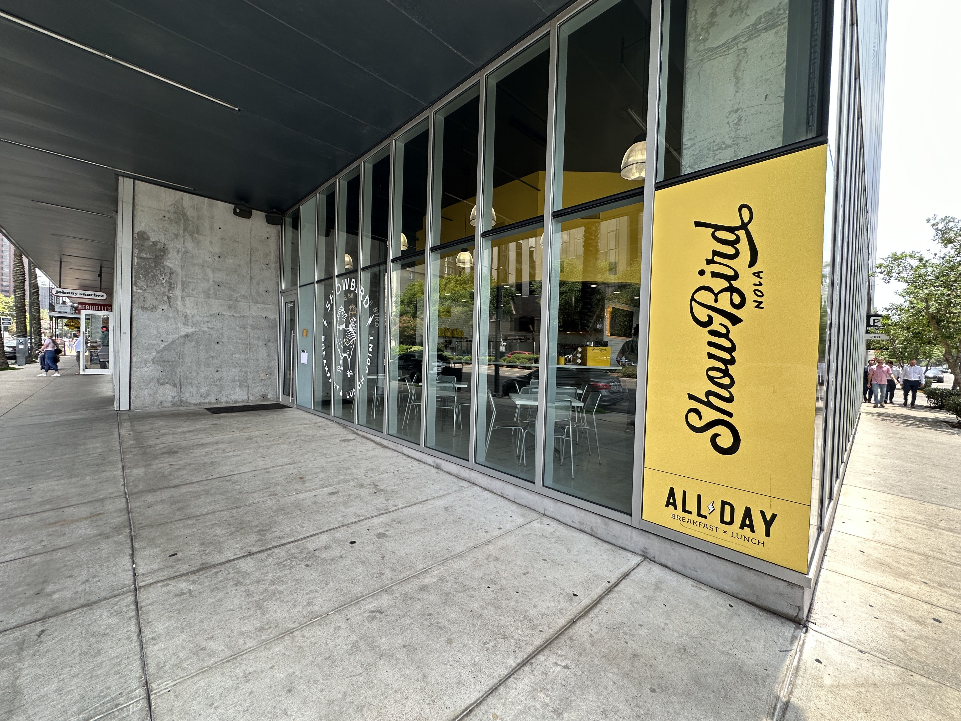 Window Graphics | Image360 Central New Orleans