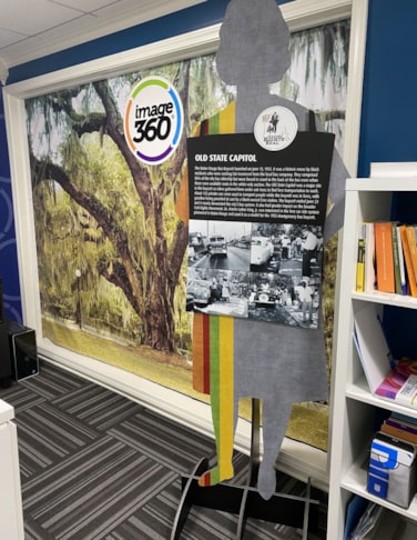 Display Cases and Message Board Signs | Restaurants & Foodservice