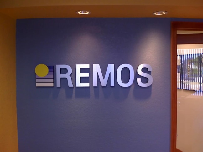 3D Signs & Dimensional Letters & logos