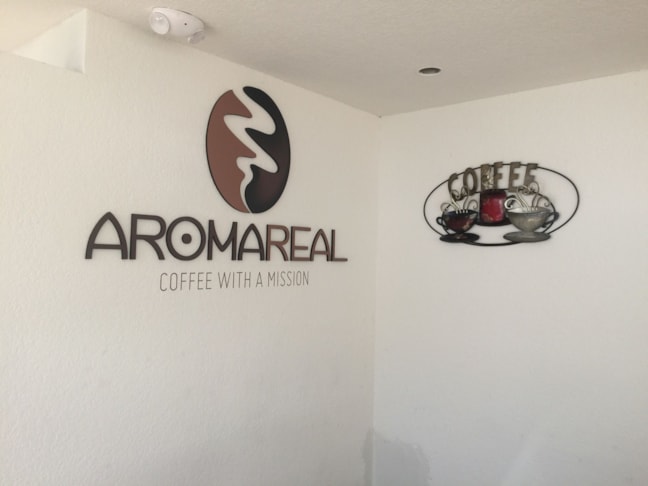 3D Signs & Dimensional Letters & logos
