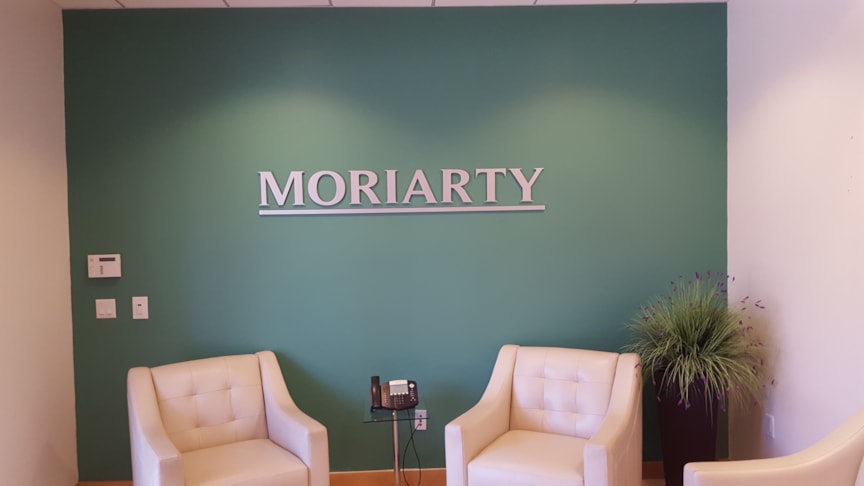 3D Signs & Dimensional Letters & logos