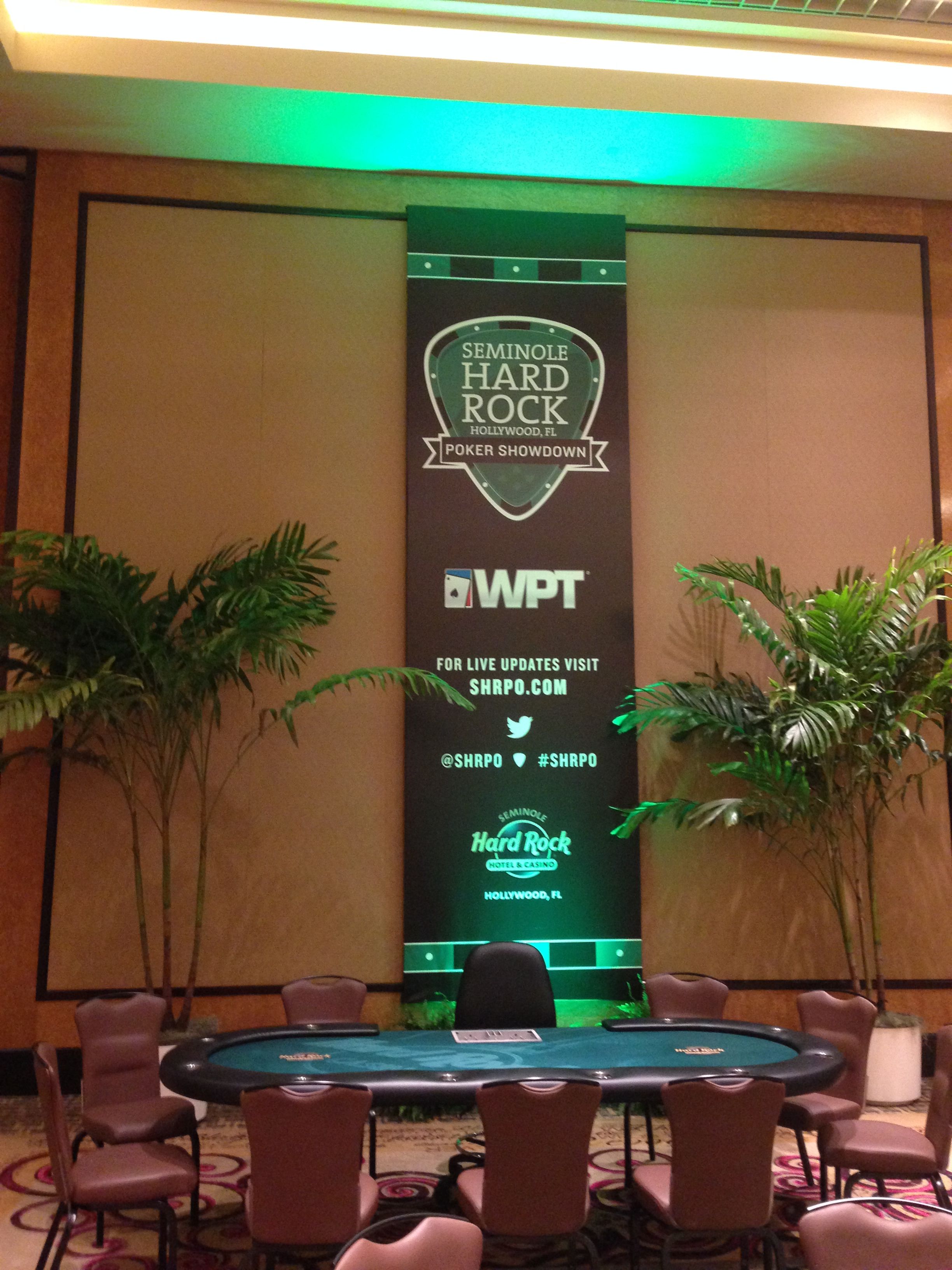 Fabric and Vinyl Indoor Banners in Hollywood, Miami, Fort Lauderdale