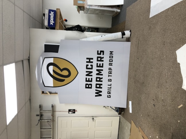 Edgelit and Backlit Signs