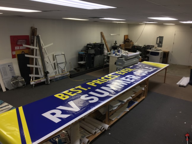 Fabric & Vinyl Outdoor Banners