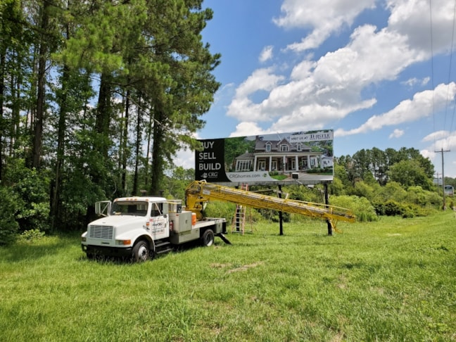 Experiential Graphic Design (XGD): Exterior Signage