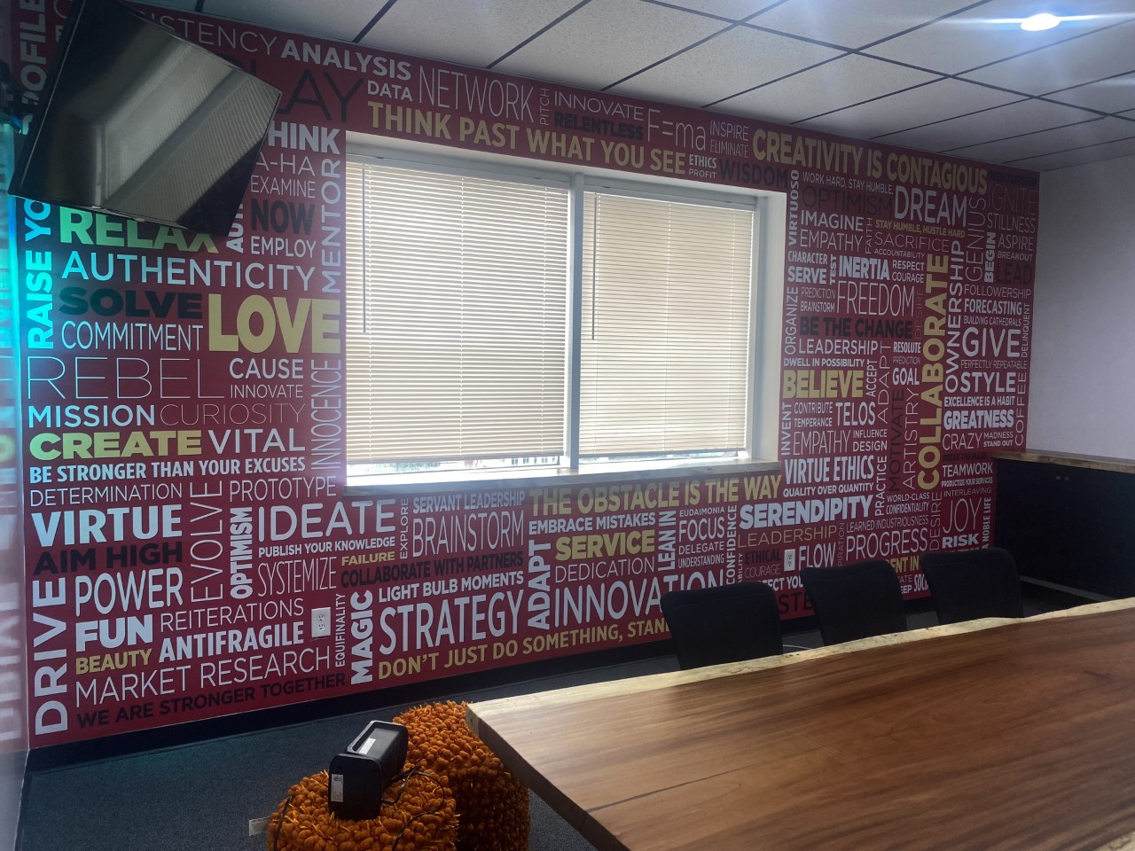 Wall Murals & Graphics
