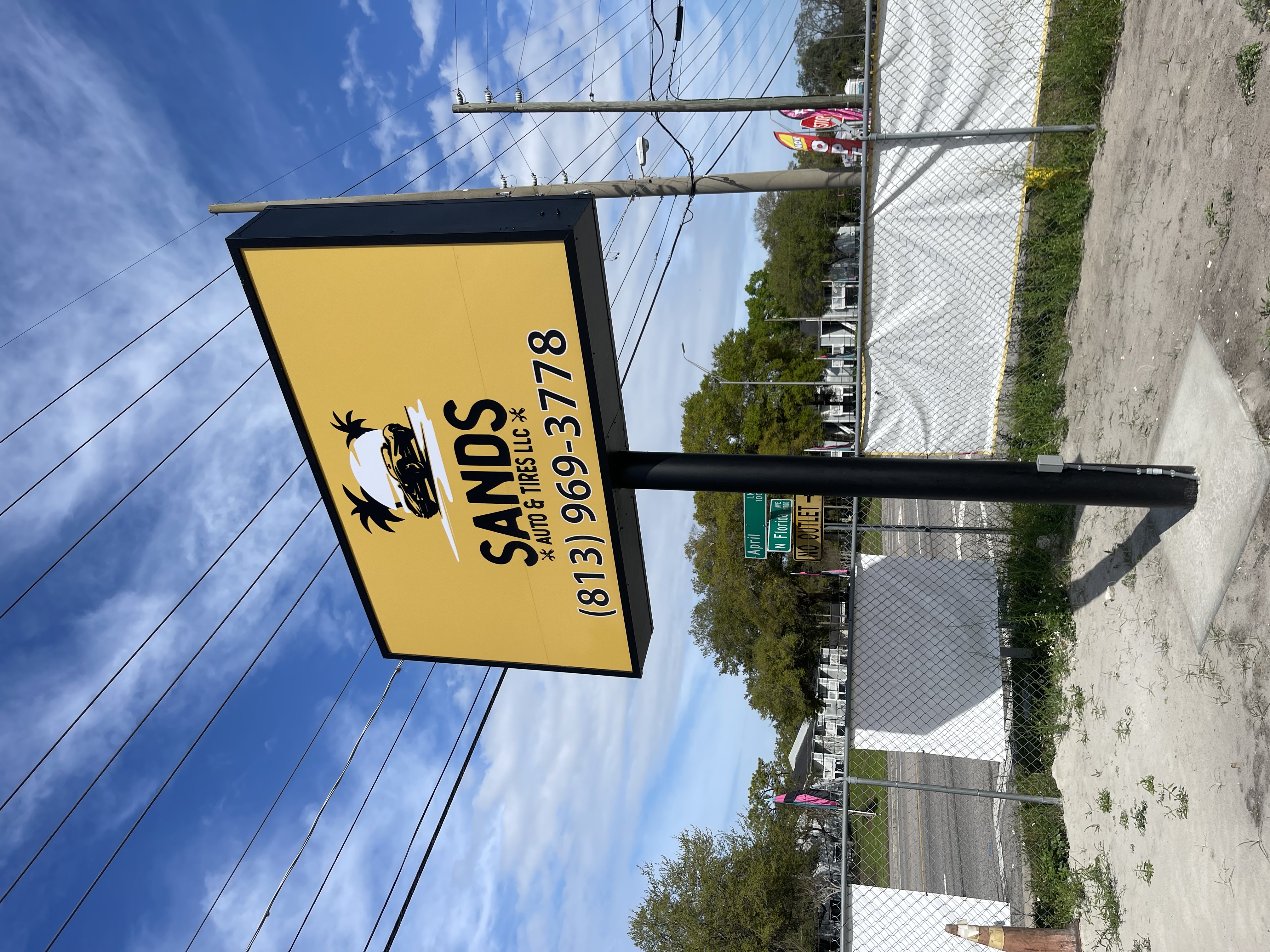 Pylon & Pole Signs