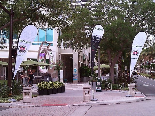 Feather Flags & Flutter Flags in [city]