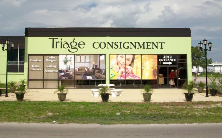 Wall Murals and Graphics