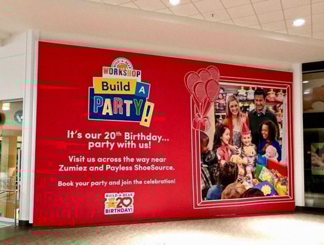 Build-a-Bear Wall Mural Graphic