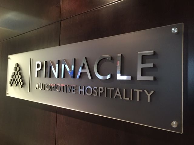 3D Signs & Dimensional Letters & Logos