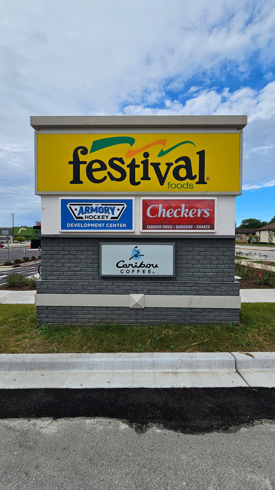 Monument Signs | West Allis WI | MDO